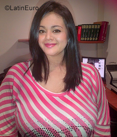 Date this sultry Colombia girl Pati from Bogota CO22374