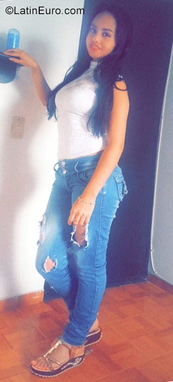 Date this foxy Colombia girl Tatiana Kim from Fusagasuga CO22410