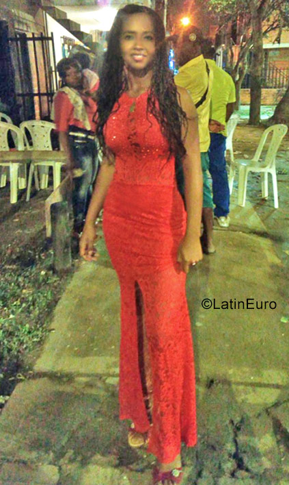 Date this hot Colombia girl Marisela from Cali CO22446