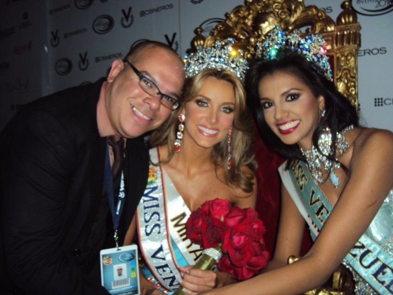 Date this happy Venezuela man Carlos Castillo from Caracas VE997