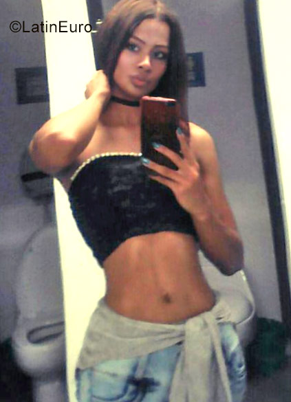 Date this fun Colombia girl Ariana from Pereira CO22576