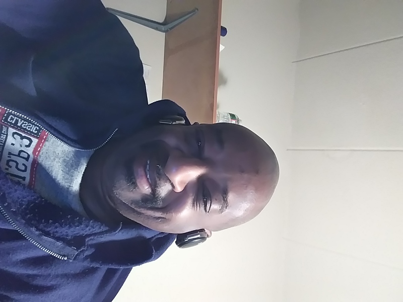 Date this nice looking United States man Mrgroove643aol. from Palisades Park US18779