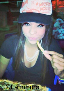 Date this cute Venezuela girl Nenu Karla from Barquisimeto VE1048