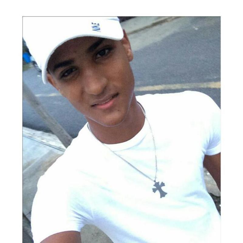 Date this funny Dominican Republic man Brahian from Santiago De Lo Caballero DO30602