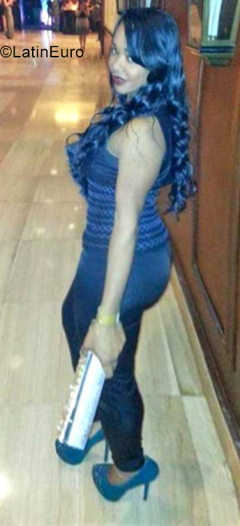 Date this sultry Dominican Republic girl Josefina from Santo Domingo DO30603
