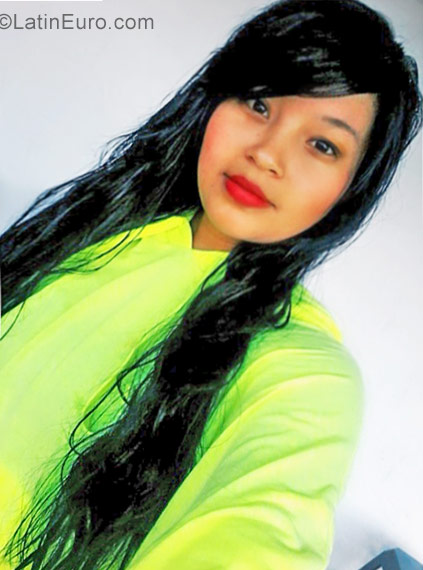 Date this delightful Colombia girl Laura from Manizales CO22662