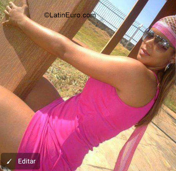Date this gorgeous Brazil girl Aline from Petrolina BR10338