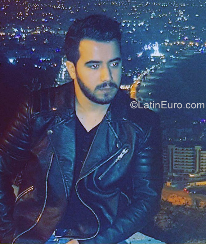 Date this funny Morocco man Simon from Marrakech MA31