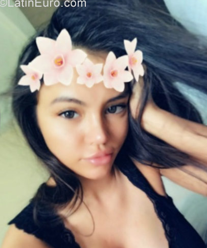 Date this tall Peru girl Isabel from Lima PE1169