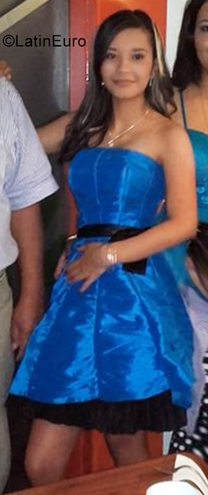 Date this georgeous Colombia girl Alejandra from Manizales CO22823