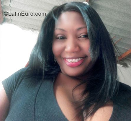 Date this georgeous Colombia girl Elsy from Barranquilla CO22829