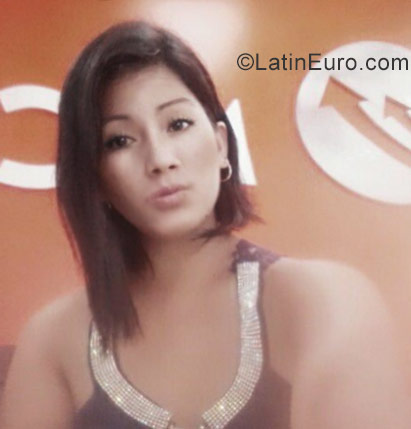 Date this sensual Peru girl Liz from Lima PE1175