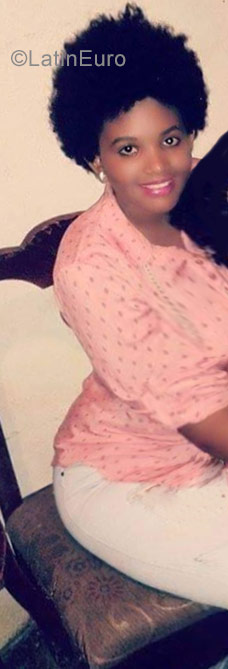 Date this pretty Dominican Republic girl Pricila from Santo Domingo DO30856