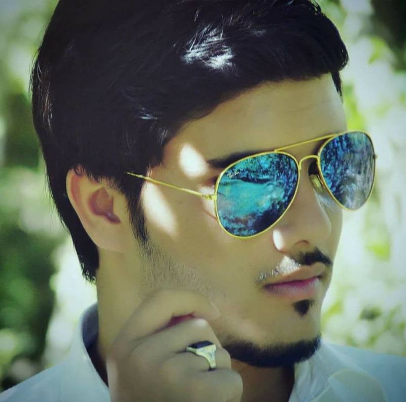 Date this passionate Pakistan man Farhan from Quetta PK140