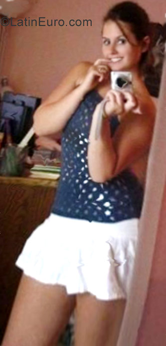 Date this exotic Venezuela girl Venesa from Maracaibo VE1197