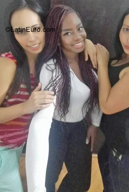 Date this sensual Colombia girl Benita from Bogota CO23004