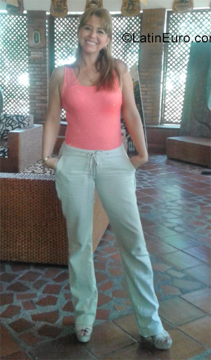 Date this exotic Colombia girl Juliana from Bogota CO23019