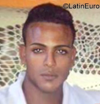 Date this lovely Cuba man Osvaldo from Havana CU193