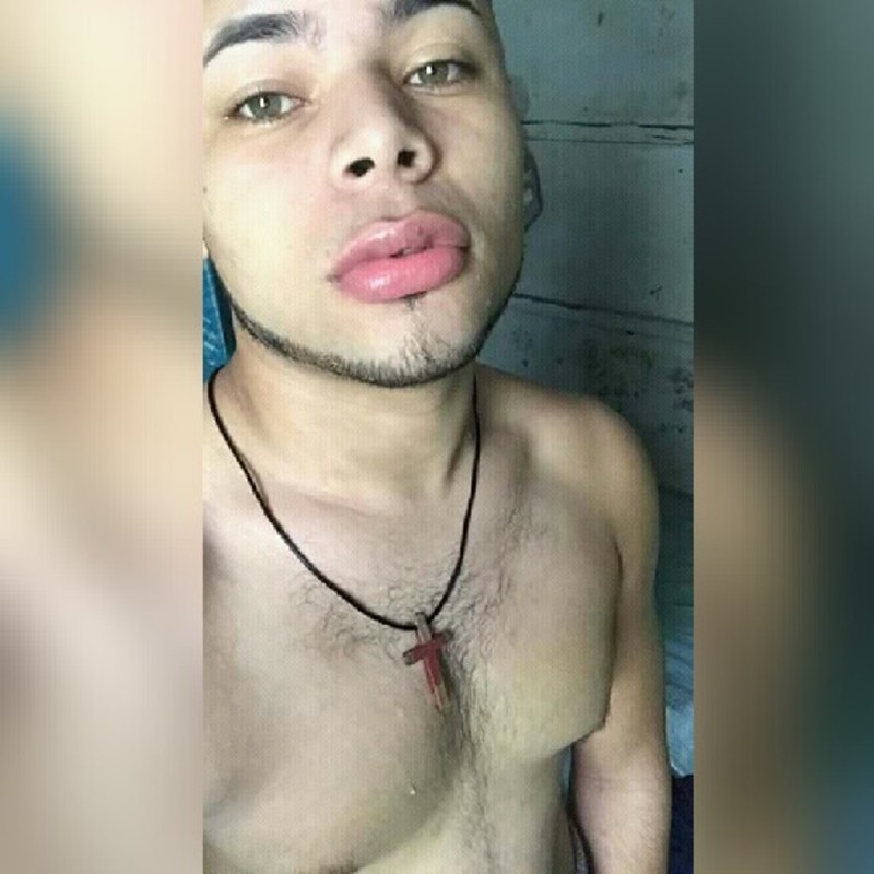 Date this young Dominican Republic man Drayi from Santiago De Los Caballeros DO31110