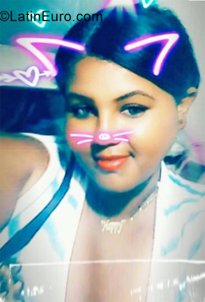 Date this tall Dominican Republic girl Katherine from Santo Domingo DO31174