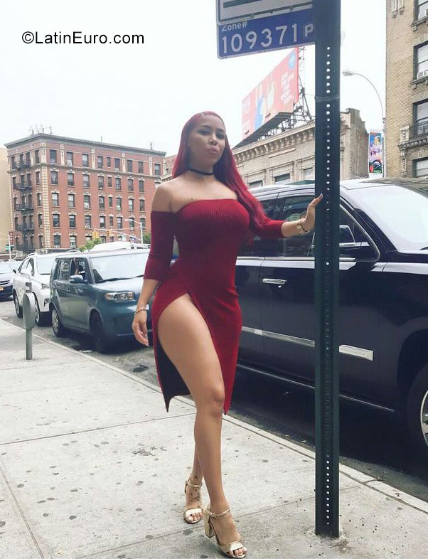Date this fun Dominican Republic girl Esthefany from La Romana DO31237