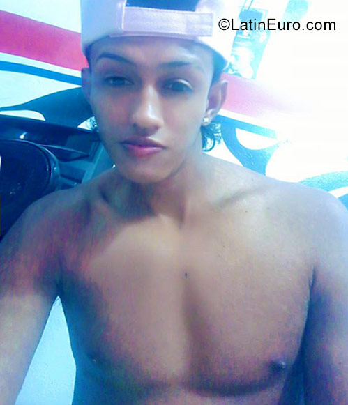 Date this lovely Colombia man Jean from Santa Marta CO23200