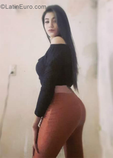 Date this athletic Mexico girl Lizeth Arely from Monterrey MX1551