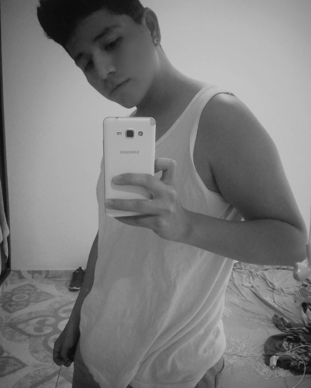 Date this funny Colombia man Anderzon from Cali CO23287
