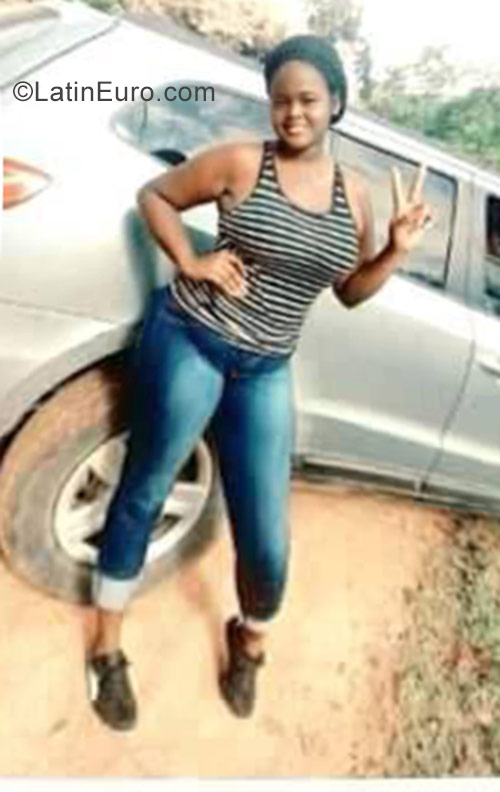Date this hot Dominican Republic girl Johanna from Santo Domingo DO40265