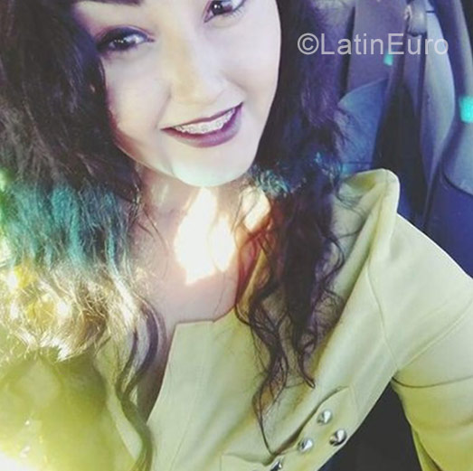 Date this athletic Mexico girl Jaqueline from Piedras Negras MX1554