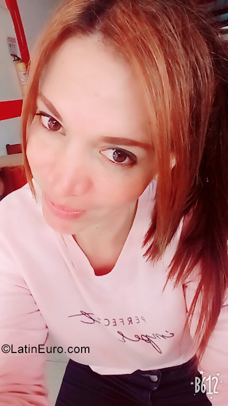 Date this cute Colombia girl Angela from Ibague CO23429