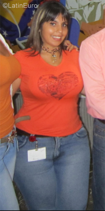 Date this young Venezuela girl Zulay from Caracas VE1388