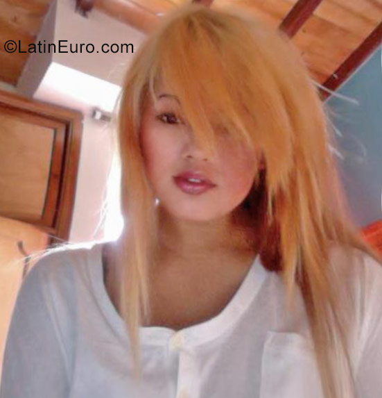 Date this charming Colombia girl Xiomara from Bucaramanga CO23493