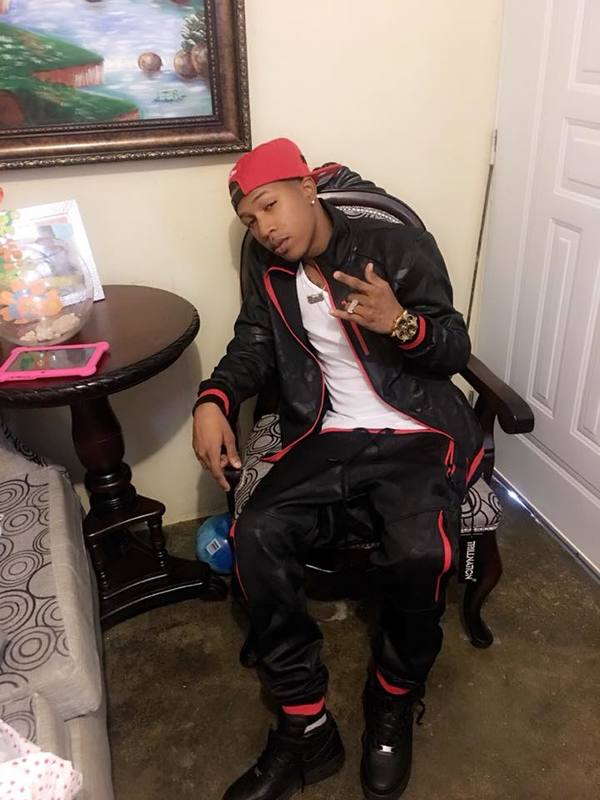 Date this nice looking Dominican Republic man Ricardo from Santiago DO31811