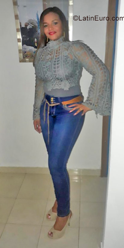 Date this georgeous Panama girl Maria from panama city PA1108