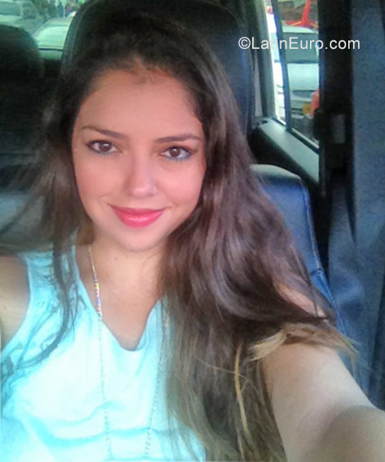 Date this cute Venezuela girl Dulce from Tachira VE1445