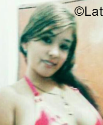 Date this attractive Venezuela girl Vivianna from Maracaibo VE1450