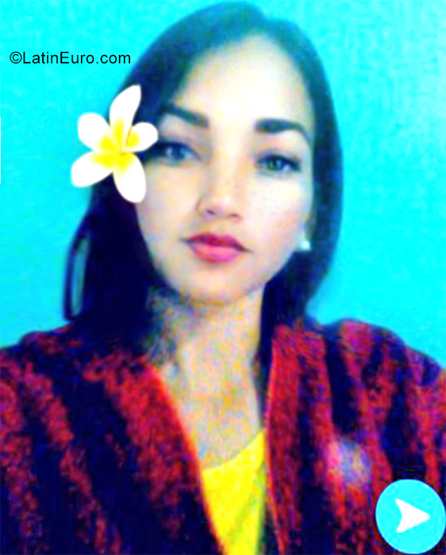 Date this athletic Venezuela girl Kristin from Ciudad Guayana VE1451