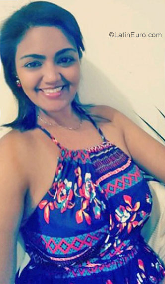 Date this cute Venezuela girl Nairo from La Victoria VE1491