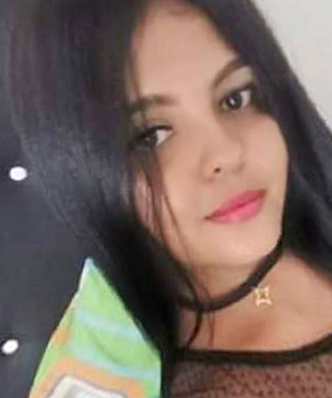 Date this foxy Colombia girl Michell from Cucuta CO23686