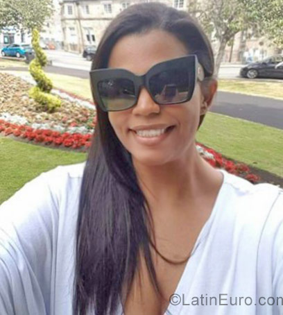 Date this charming Brazil girl Leila from Cruz Das Almas BR10515