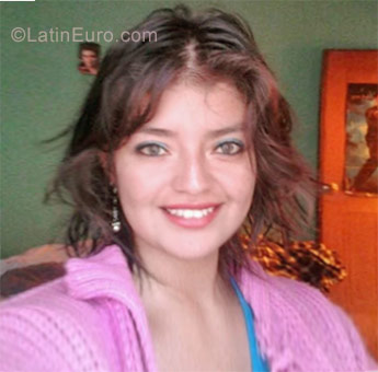 Date this funny Peru girl Gisella from Cajamarca PE1249