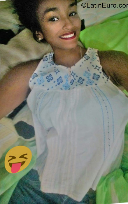 Date this good-looking Venezuela girl Veronica from Puerto Ordaz VE1539