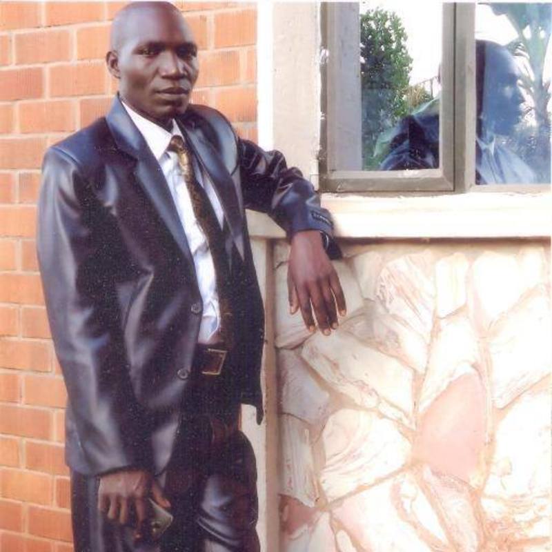 Date this gorgeous Uganda man Samanya from Jinja UG55