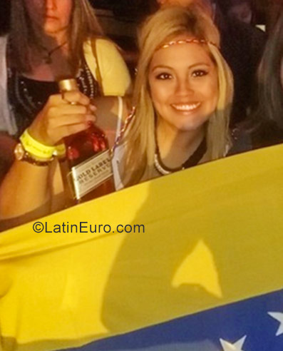 Date this gorgeous Peru girl Claudia from Lima PE1255