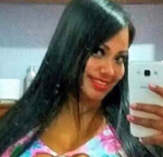 Date this hard body Colombia girl Saray from Medellin CO23805
