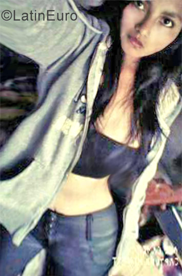 Date this athletic Colombia girl Jackeline from Pasto CO23823