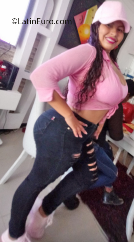Date this charming Colombia girl MARIA from BARRANQUILLA CO23838