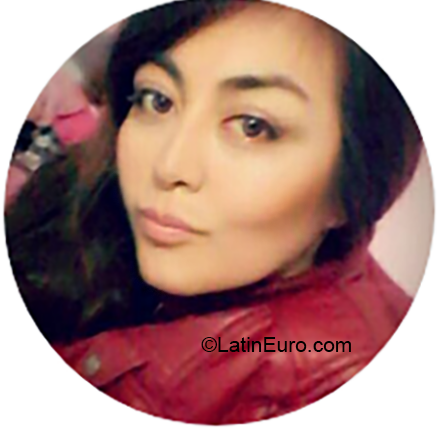 Date this hot Peru girl Massiel from Lima PE1261