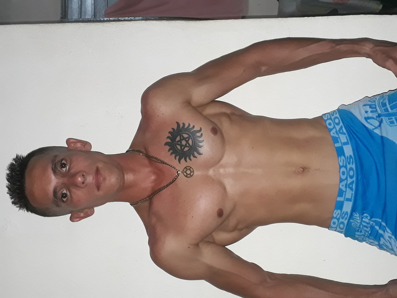 Date this pretty Cuba man Yosmany from Isla De La Juventud CU300